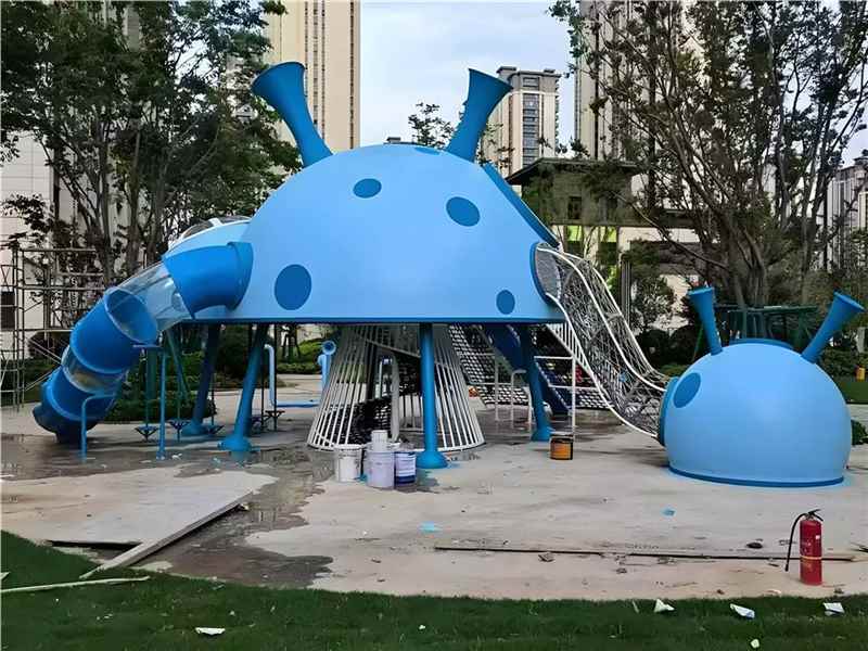 Produktionsreferenz fuer kommerziellen Spielplatz