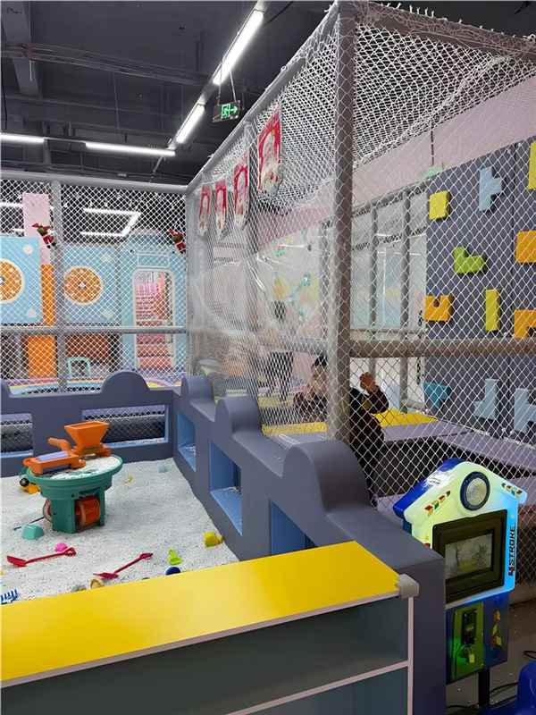 Trampoline Park project reference