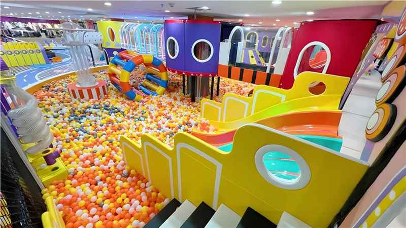 Produttore di attrezzature per parchi trampolino equipment mix